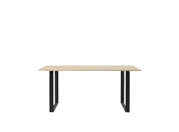 70-70-Table-lsmall-oak-black-frame-0295-3