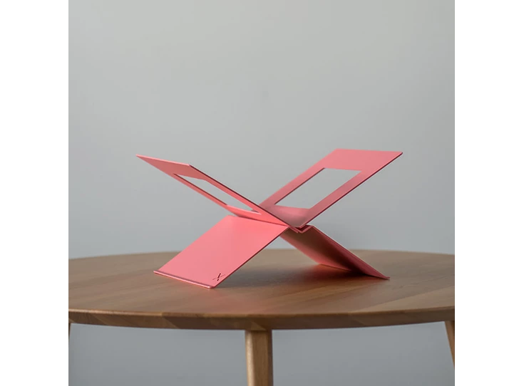 animeaux-bookstand-coral.jpg