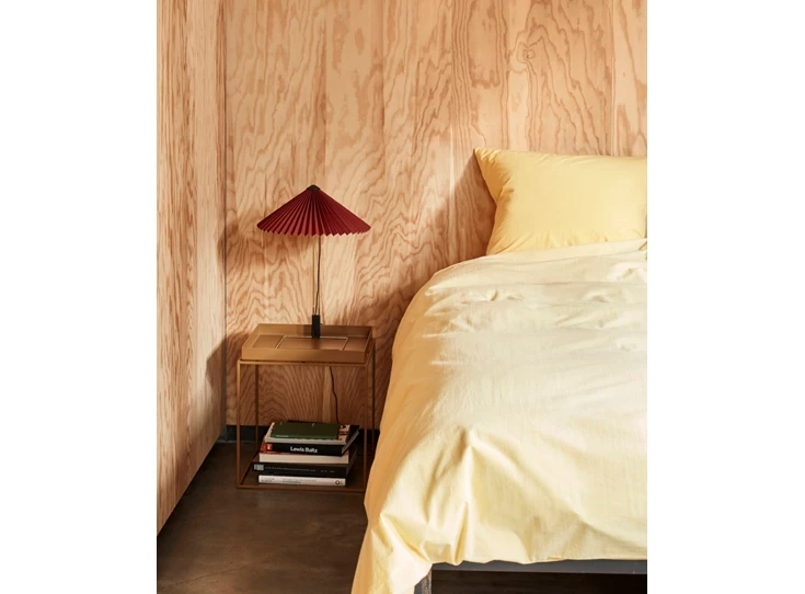Matin Table Lamp 380 oxide red shade_Duo Bed Linen golden yellow_Tray Table M toffee.jpg