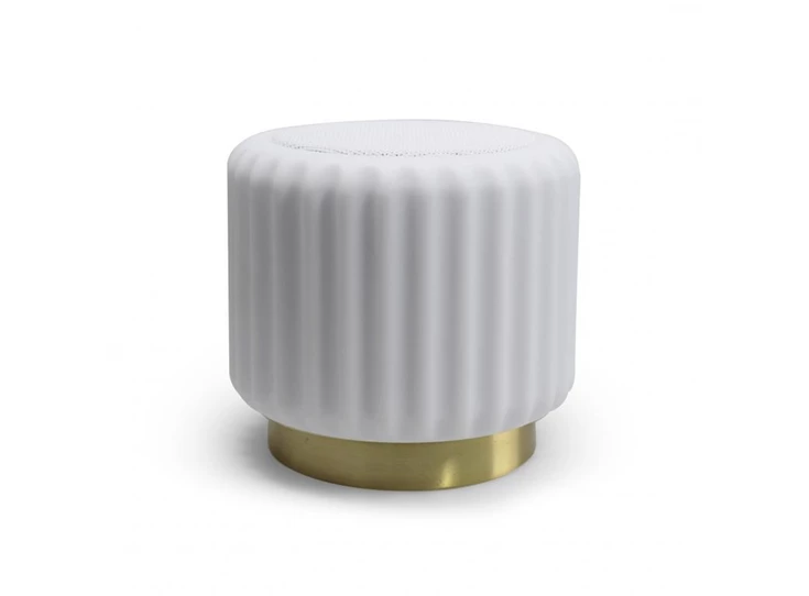 Atelier-Pierre-Dentelles-speaker-met-licht-D135cm-H125cm-wit-basis-goud