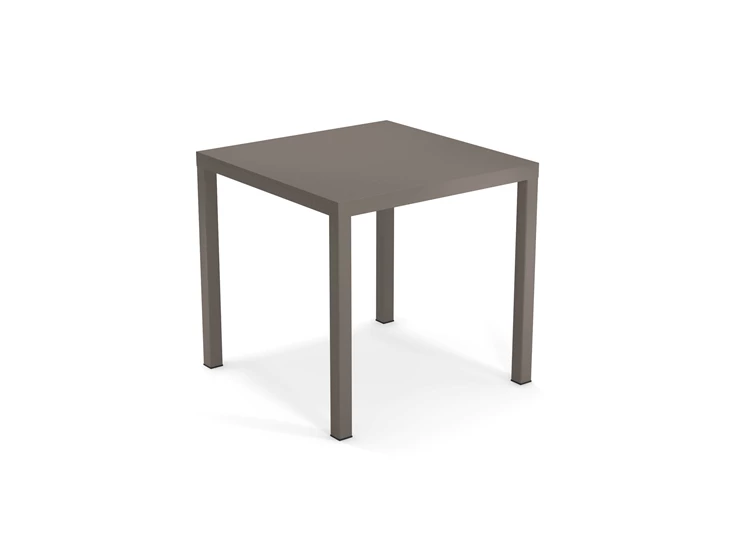 Emu-Nova-tafel-80x80cm-sand