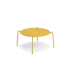 Emu-Rio-R50-lage-tafel-diameter-80cm-curry-yellow