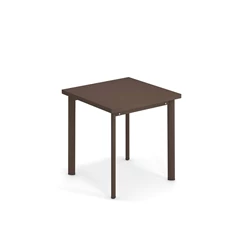 Emu-Star-tafel-70x70cm-indian-brown