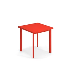 Emu-Star-tafel-70x70cm-scarlet-red