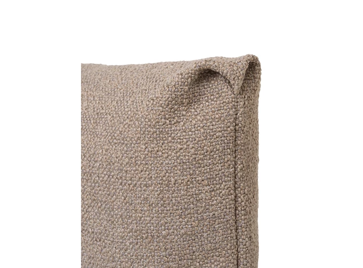 Ferm-Living-Clean-Cushion-kussen-40x60cm-boucle-sand