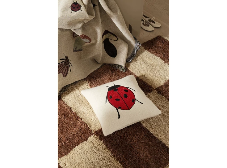 Ferm-Living-Forest-Embroidered-Cushion-kussen-40x40cm-ladybird
