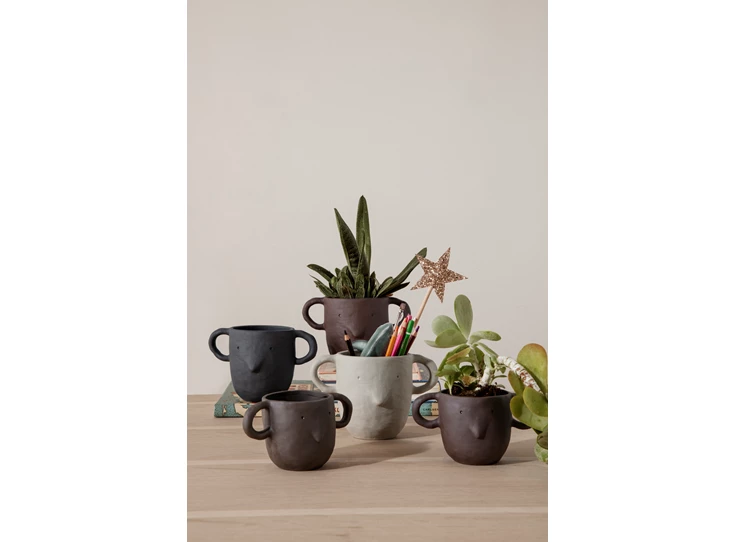 Ferm-Living-Mus-Plant-Pot-Large-Dark-Grey