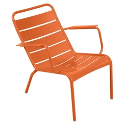 240-27-Carrot-Low-armchair-full-product