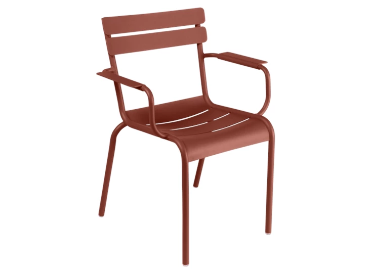 Fermob-Luxembourg-fauteuil-ocre-rouge