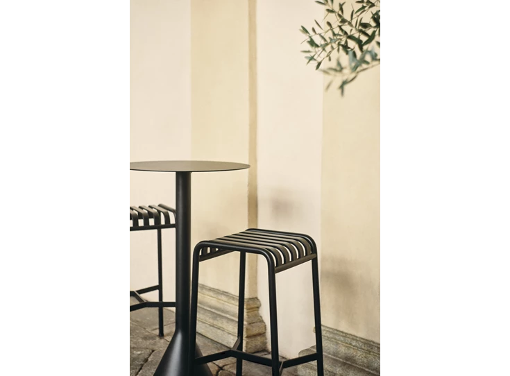 Hay-Palissade-Cone-table-high-rond-60x74cm-anthracite