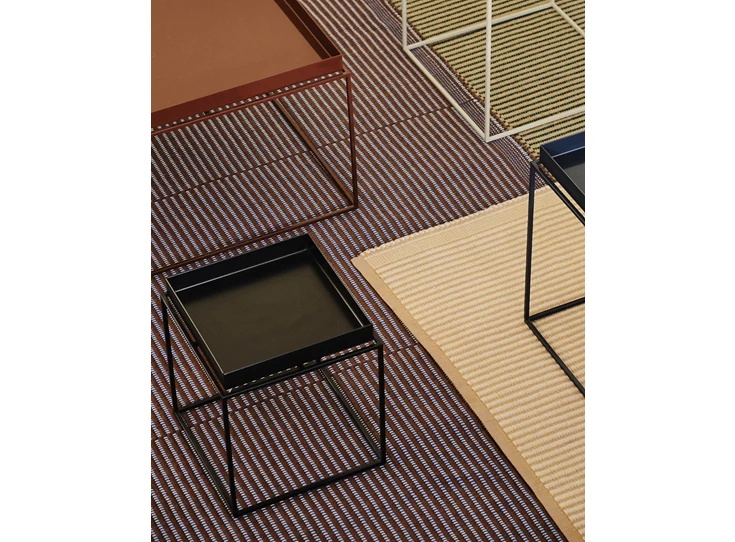 Hay-Tray-Table-bijzettafel-60x60x40cm-chocolate-high-gloss