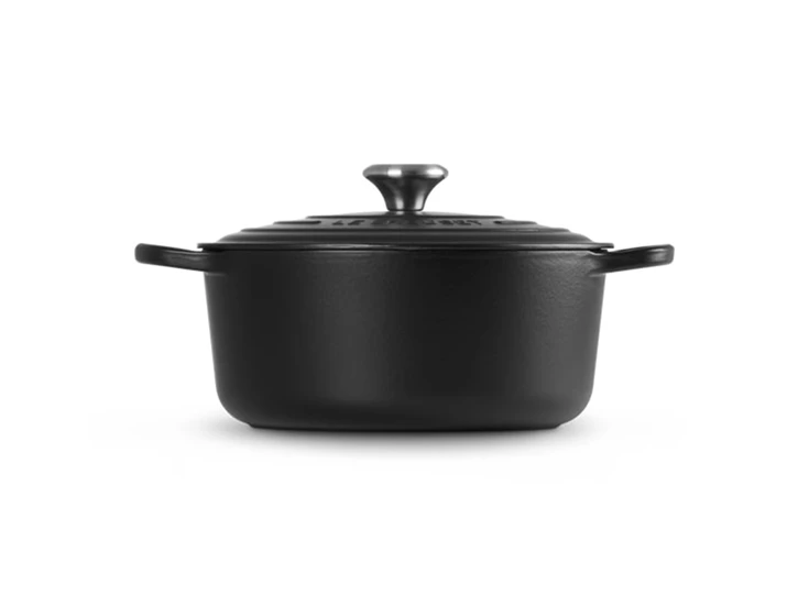 Le-Creuset-ronde-kookpot-26cm-mat-zwart