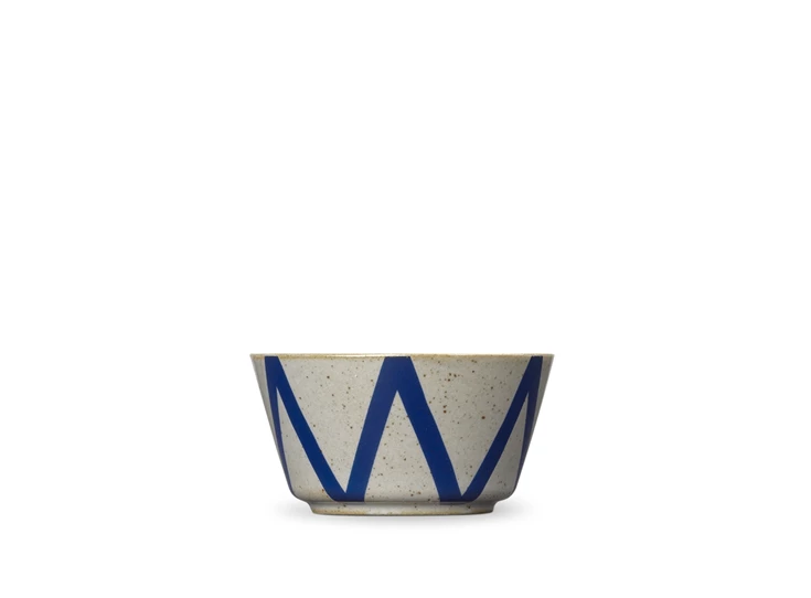 Lyngby-Porcelain-Dan-Ild-bowl-D9cm-H5cm-zig-zag