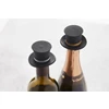 Point-Virgule-flessenstop-in-silicone-hoedje-zwartgoud-of-zwartzilver