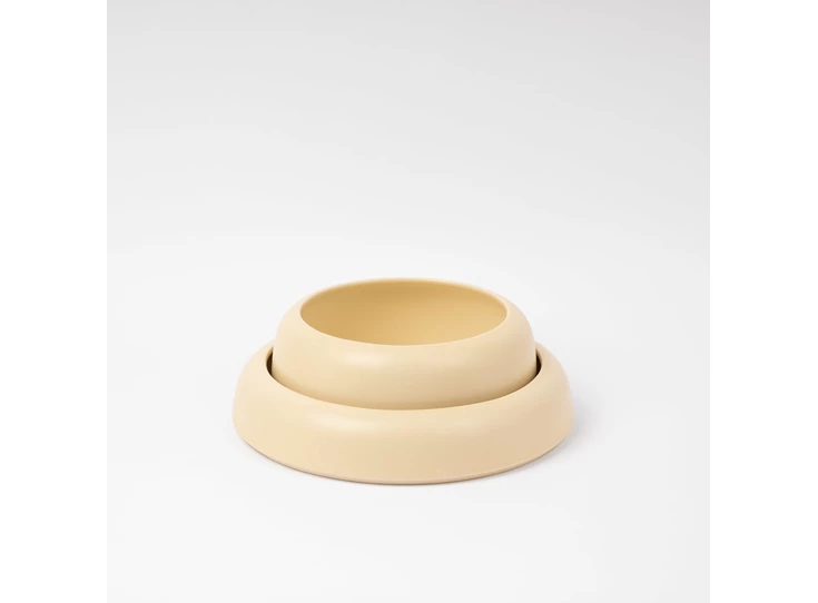Raawii-Omar-bowl-01-D235cm-H95cm-pale-yellow