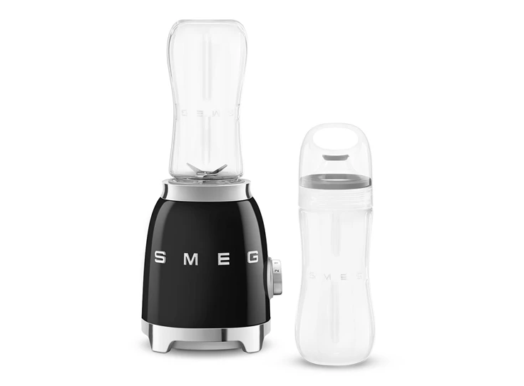 Smeg-mini-blender-2-bottle-to-go-zwart