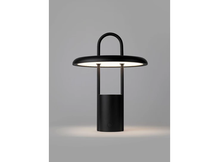 Stelton-Pier-Led-lamp-zwart